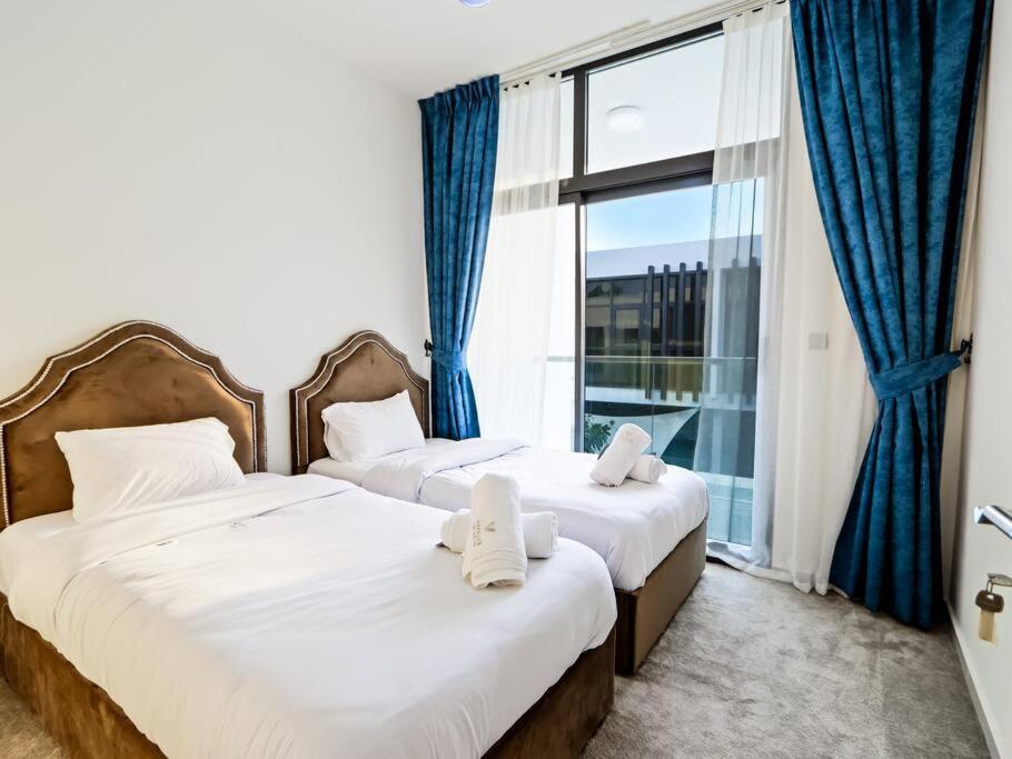 Fully Furnished With Terrace And Balcony Villa